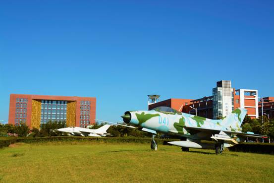 郑州航空工业管理学院1